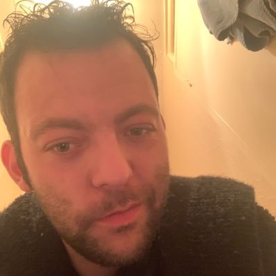 dragoncards88's profile picture. 37