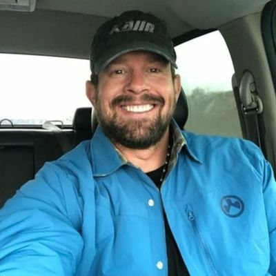 clarkejason79's profile picture. I am looking for my missing lips