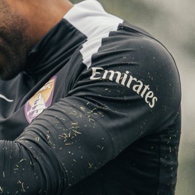 kaifi212's profile picture. 𝕊𝕡𝕒𝕔𝕖🟣 العين آرينا🎙️ ᴀʟᴀɪɴ ꜰᴄ💜🇦🇪 الأخلاق كالأرزاق 🫵🏾
