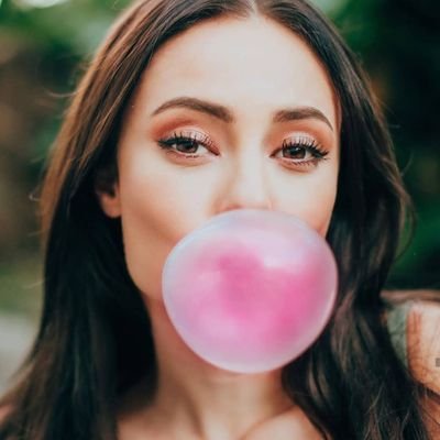 _sapphicvillain's profile picture. ascendente em heleninha roitman.