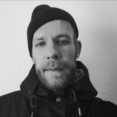 DirtySentry's profile picture. Nur zum Spaß hier...bisschen belesen, bisschen lustig, bisschen sportlich, bisschen kinky, bisschen abends 420
Über mich selbst im Klaren
DMs offen, sehr kommun