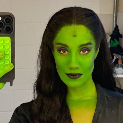 myrafobia's profile picture. Demi is my fav person in the whole world.