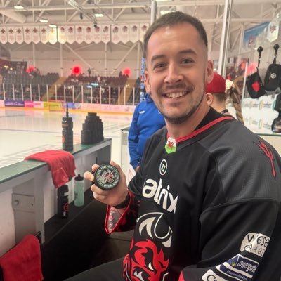 Simon1927's profile picture. 