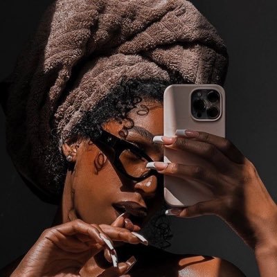 BolaIge610956's profile picture. 