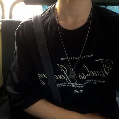 blagouht's profile picture. roawrr cuddle addict — no dating app