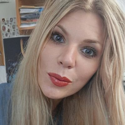 JoannaBlasz's profile picture. Geologist, big fan of basketball - Anwil, Dziki and Spurs in heart, listener of good black vibes - J5, Mac Miller and deM atlaS my fav☺️ Plane lover🙂