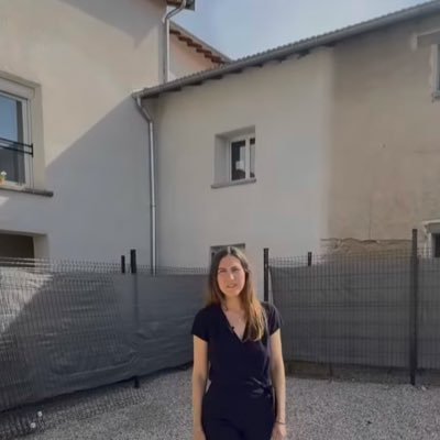 Lailakha69009's profile picture. 