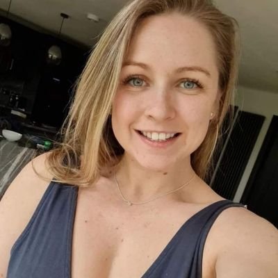 nursebeckky's profile picture.