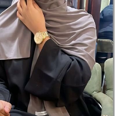 SoulAnd37579's profile picture. منتجات عنايه بالبشره والجسم 💃❤️‍🔥 خلطات وزيوت طبيعيه 😍 توصيل للخليج العربي وعمان ✈️🌍