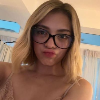 brekatiana's profile picture. 