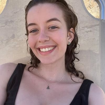 IsabelWill36276's profile picture. 