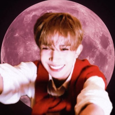 Viveewinter's profile picture. give me exposed forehead ENHA plsss T_T