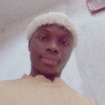Michealemm092's profile picture. People who 🇧🇷wait 4 hours to reply to a text with “lol” should be shooted :)💦
https://t.co/vLJ2YGoag4