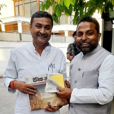 AndrewAndr92135's profile picture. 