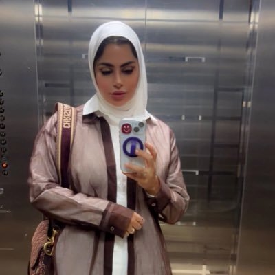 Mahami_7777's profile picture. Grateful ☺️ ….لا حبيبا مثل ابي ولو بحثت دهرا .. الله يرحمك ويرزقك الفردوس الأعلى..
