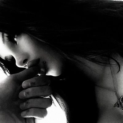 c4rm3nka's profile picture. books and coffee lover 😋 | scorpio | #papieroweniebo #threadofdestiny #brysiary #thefinallie #fadingred #koszykarzewatt #fantasmaJF #tzwatt