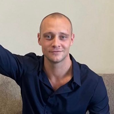 lucasgrosfeld's profile picture. Entrepreneur, Real Estate Development | founder of NEXLABEL 🌍💻