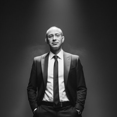 3okashaY's profile picture. فَعَسَى ٱللَّهُ أَن يَأْتِيَ بِٱلْفَتْحِ أَوْ أَمْرٍ مِّنْ عِندِهِ