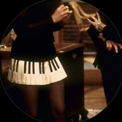 aseaaart's profile picture. 