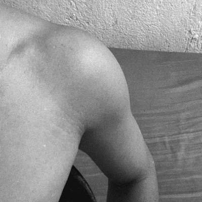 boi_bb199x's profile picture. Just here for some random kalats 😩 | BCD | Young professional 👨🏻‍💻