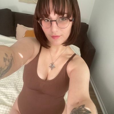 jane44564's profile picture. Down. here for fun and lot more 🫥…………Down for fun, good convo, and whatever comes after. Let’s not overthink it.
