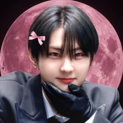 jaywonderberry's profile picture. 🎶 | Enha's girl 🐈🐈‍⬛

🎧 : In full blossom, love is like
an orange flower blooming like warm sunlight