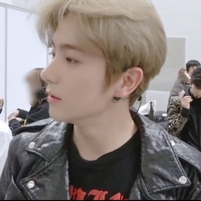 a91388246797's profile picture. 한남의 정석