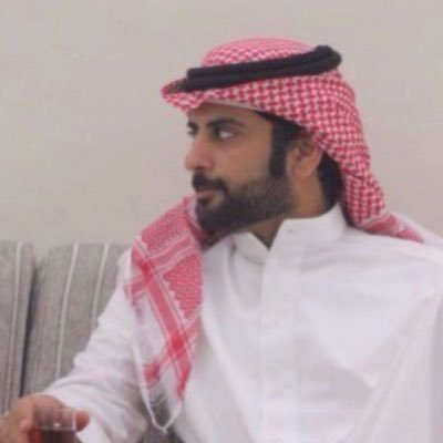 3abrr5's profile picture. " نرشد التائهين ولانعرف كيف نغادر المتاهة "