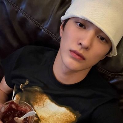 larascortis_'s profile picture. COER ☆ CORTIS