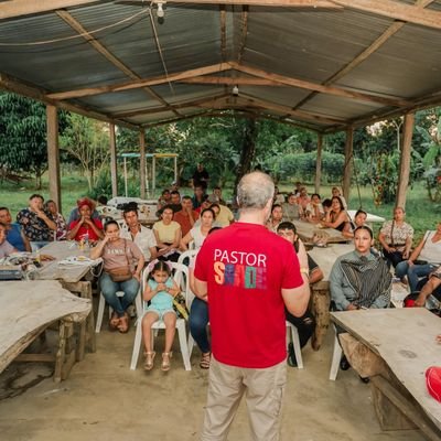 pastorsaade's profile picture. soy pastor cristiano trinitario
sígueme en Instagram @alfredosaadev  tiktok @alfredosaadev