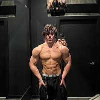 marcantoin17385's profile picture. 