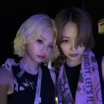 it_ryeji_zy's profile picture. 230128 230509 240316 240406 240720 241227 241228 250320 250323 #ITZY | 250830 #NMIXX | ryeji’s wife🌼 검하해🖤사탕해🍬 i love taylor swift and bae jinsol