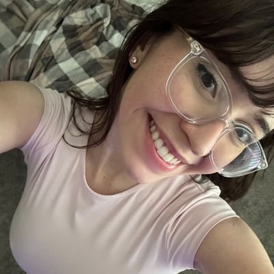 cateloveone's profile picture. Find out yourself 😜