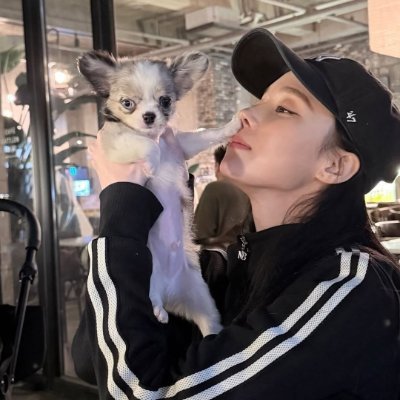 maydiz29's profile picture. 