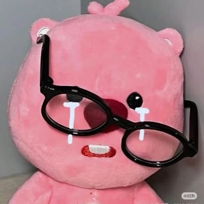 ConeyforPada's profile picture. Sometimes evil sometimes naive