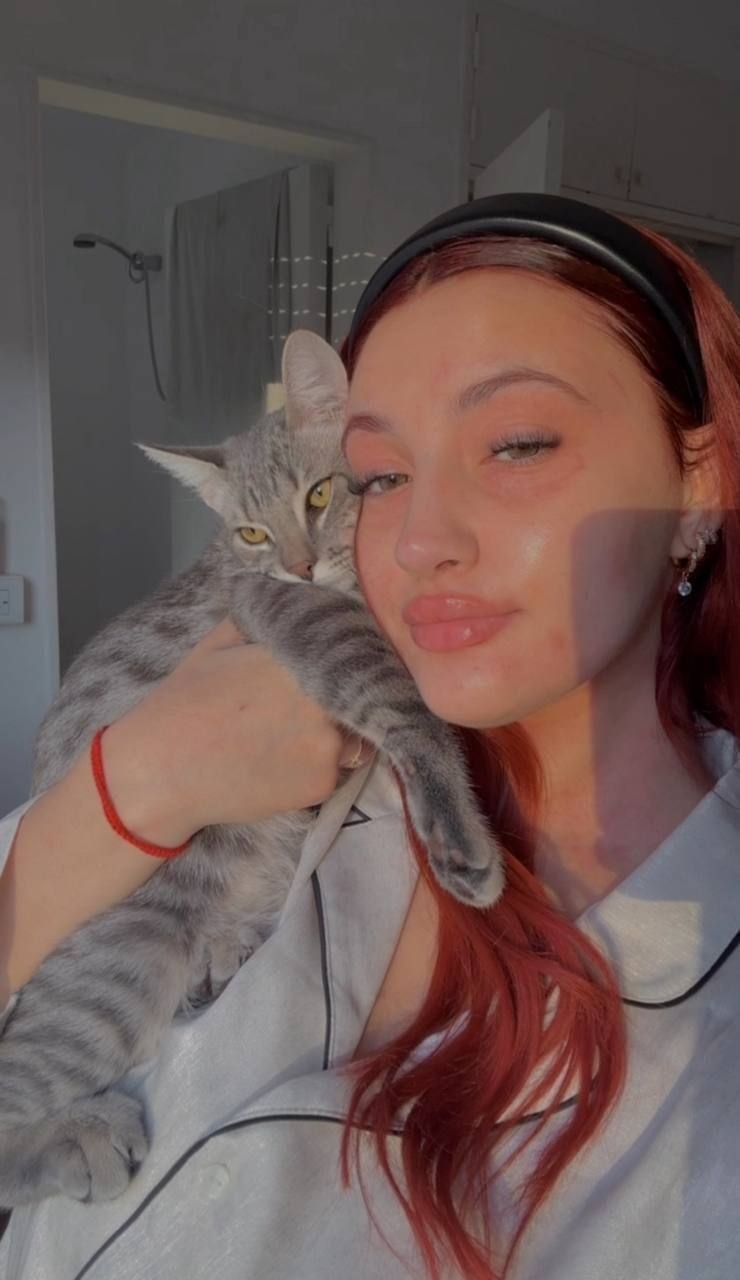 shanaya_CrystaL's profile picture. hi there 21 yr old female - alt accountsearching 4genuine people/palsfor good talks