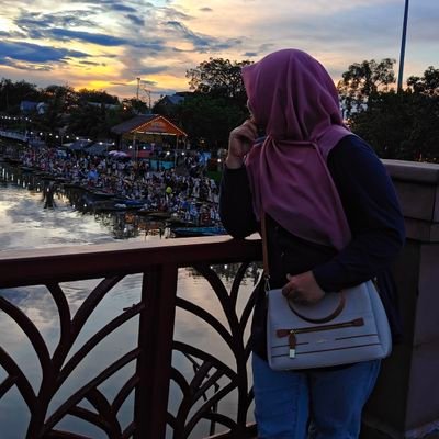 syida_r's profile picture. Don't give up on yourself