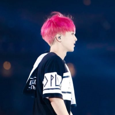 2xoxxe's profile picture. 