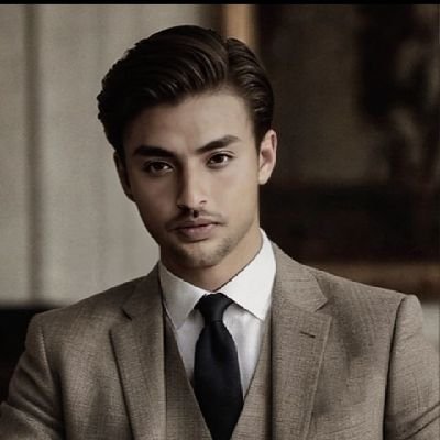 Lord__Zh's profile picture. Doctor
