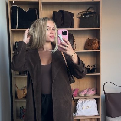 Morales905953's profile picture. 🌸 Living with grace, loving with intention