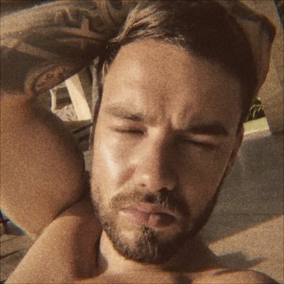 paynoxlou's profile picture. #𝐋𝐎𝐔𝐈𝐒: fucking avocados 🥑