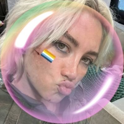 tartagliachuca's profile picture. ✦ #caitvi means safe place | (ele/elu) 𖹭 multifandom! ⧗🦇 adm do @AcervoTitas & @acervoraj