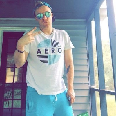 DammitBrantley's profile picture. 🎮🎵🎧