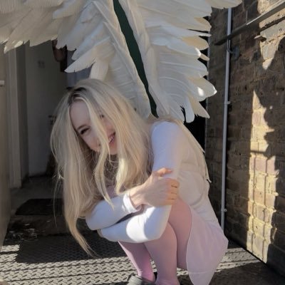 ilimitfeeling's profile picture. જ⁀➴silver spoon enthusiast ⋆ ˚｡ @chaangeofheart