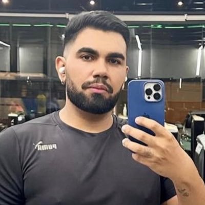 thiagogfreitasx's profile picture. Aquariano, legal, palhaço e intenso.