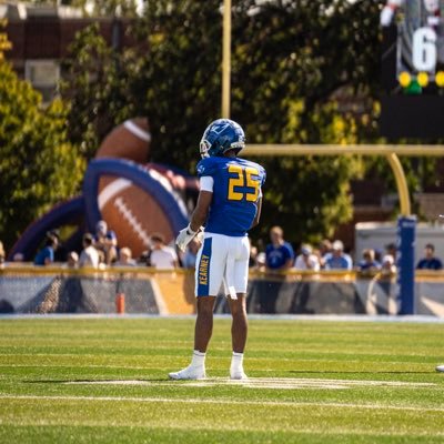 CJ_Felder3's profile picture. ✞ DB @UNK_Football