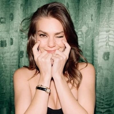 gezer_mina's profile picture. ✨Simitçi  kahveci gazozcu✨

✨İşimiz muhabbet  gerisi lafügüzaf✨