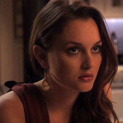 just4mb_'s profile picture. here for mikbrent