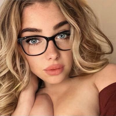 GothBunnyDiana's profile picture. I love to make cosplays