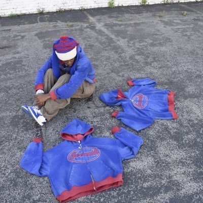 _itswavvy's profile picture. Monk 💜 IG & TikTok: itstherealwavvy #LongLiveDaGuys